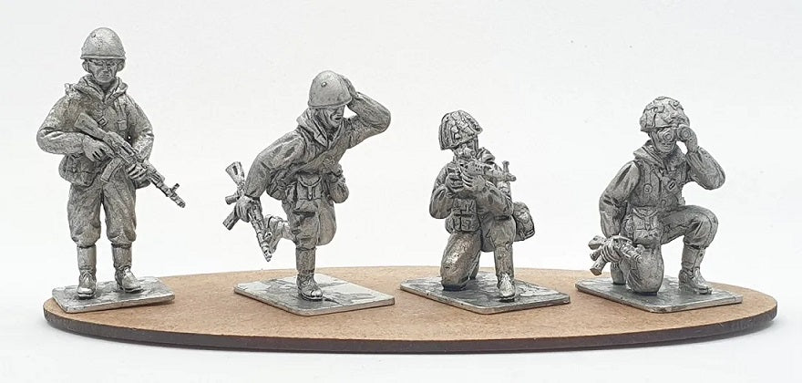 Camo suit Soviets 1: Platoon Command Miniatures, Set of 4